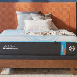 BRAND NEW MATTRESS TEMPUR PEDIC LUXEBREEZE FIRM KING SIZE 