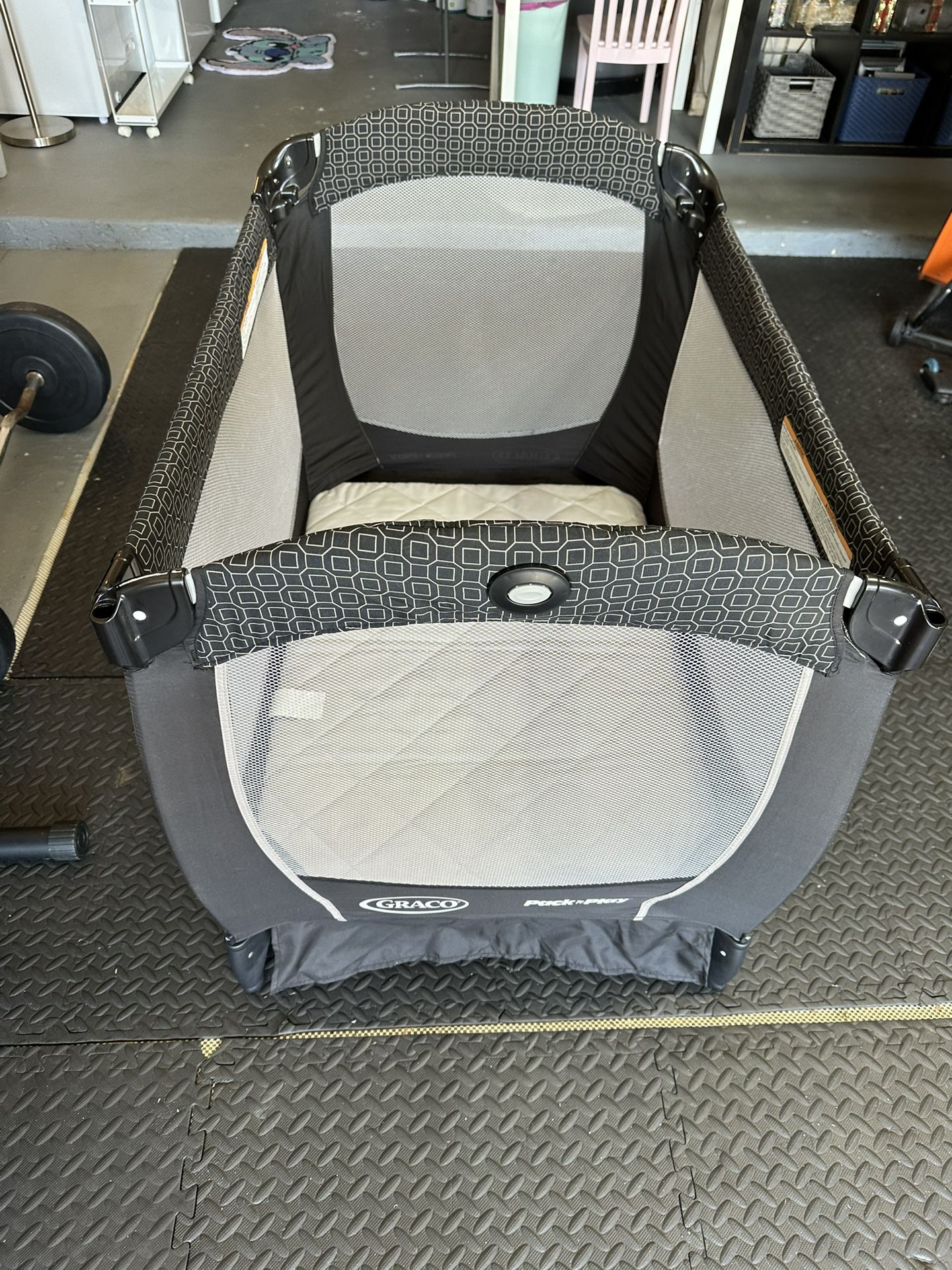 Graco Pack And Play With Mattress