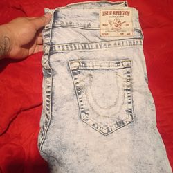 True Religion Shorts Size 36 Great Conditions 