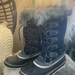 Sorel Joan Of Arctic 