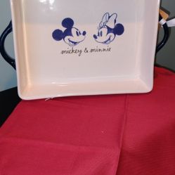 Rae Dunn Casserole Dish 