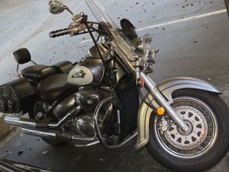 2003 Suzuki Intruder Volusia Boulevard