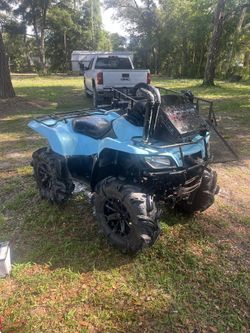 2010 Suzuki King quad 4 Wheeler