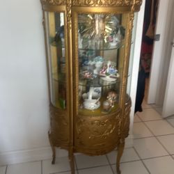 Cabnet  Gold Hand Carver Made In Italy 