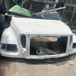 2005 F750 Front End