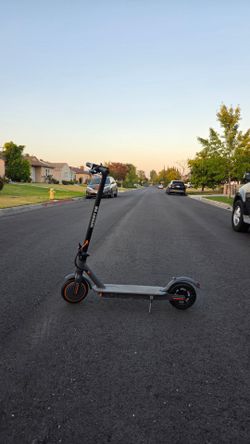 electric scooter