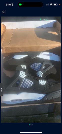 white thunder jordans