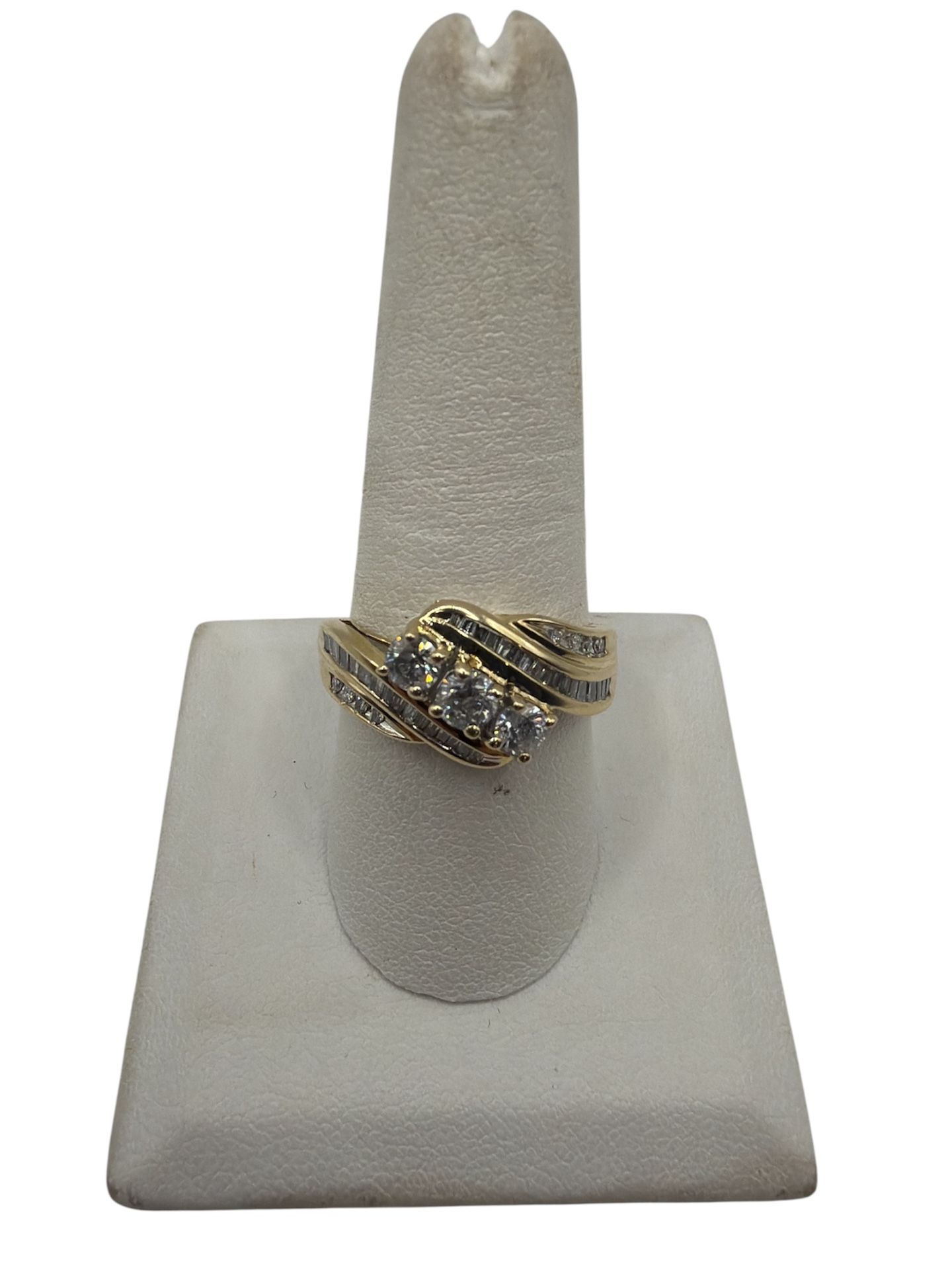 14k Diamond Ring