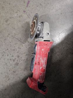 Milwaukee grinder