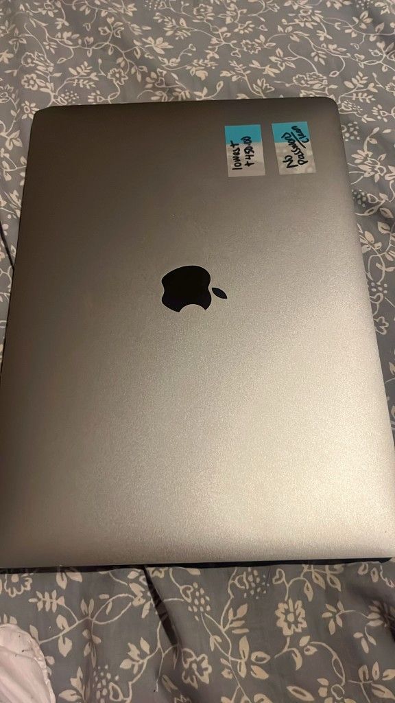 Apple MacBook Pro