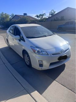 Toyota Prius Hybrid Sedan