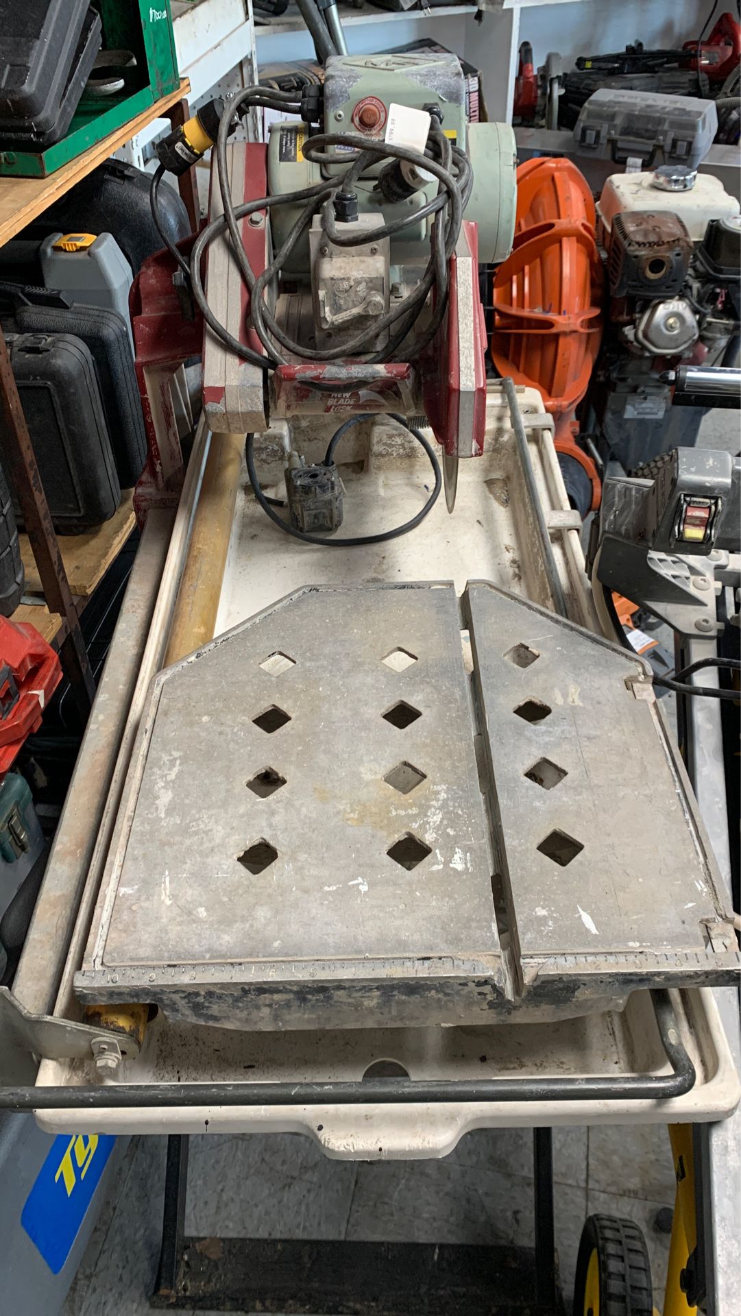 MK tile saw for Sale in Riverside, CA OfferUp