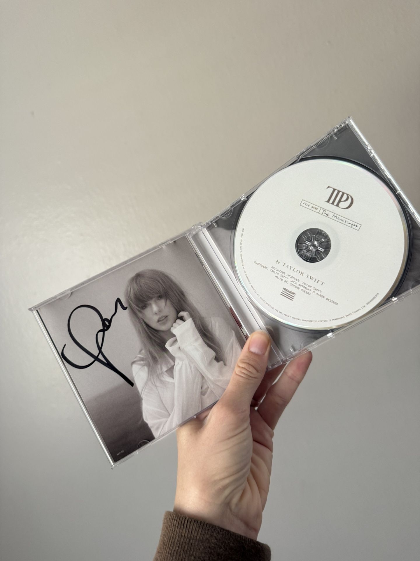Signed Taylor Swift TTPD CD