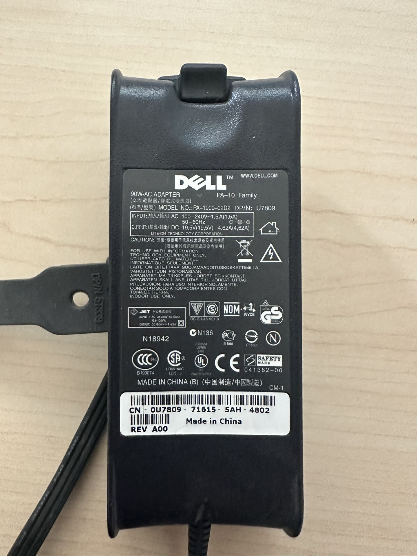 Genuine Dell Latitude C-Series PA-9 90W AC Adapter PA-1900-02D TESTED & WORKS