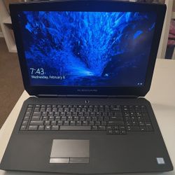 Alienware 17 R3 Gaming Laptop 
