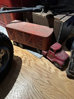 Vintage 50S Farm Truck