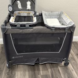 Baby Trend Play Pen 