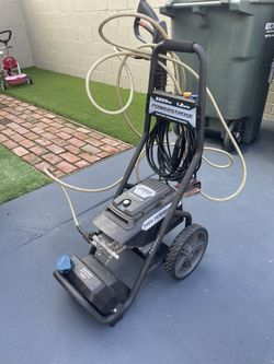 POWERSTROKE 2200 HIGH PERFORMANCE PRESSURE WASHER