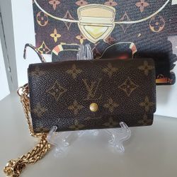 Mini Wristlet Wallet
