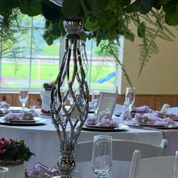 22 Vaces Plateadas De Metal 22” De Alto 5” De Ancho 