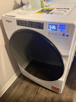 Washer and dryer combo