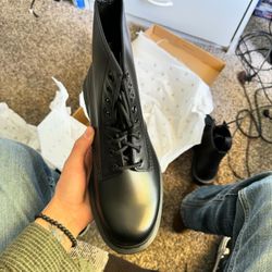 Doc Martens All Black Leather Boots Size 9 Men 