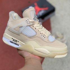 Off Whitte Jordan 4 Retro