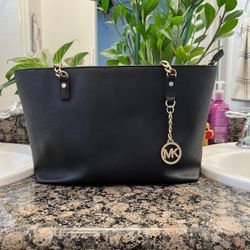 Michael Kors Medium Tote