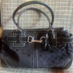 COACH Tote
