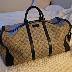 Gucci Duffle Bag Authentic 