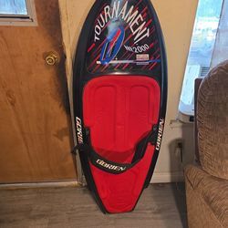 O'brien tournament number two thousand water kneeboard