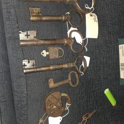 Olde AF German Keys and Misc Locks $500