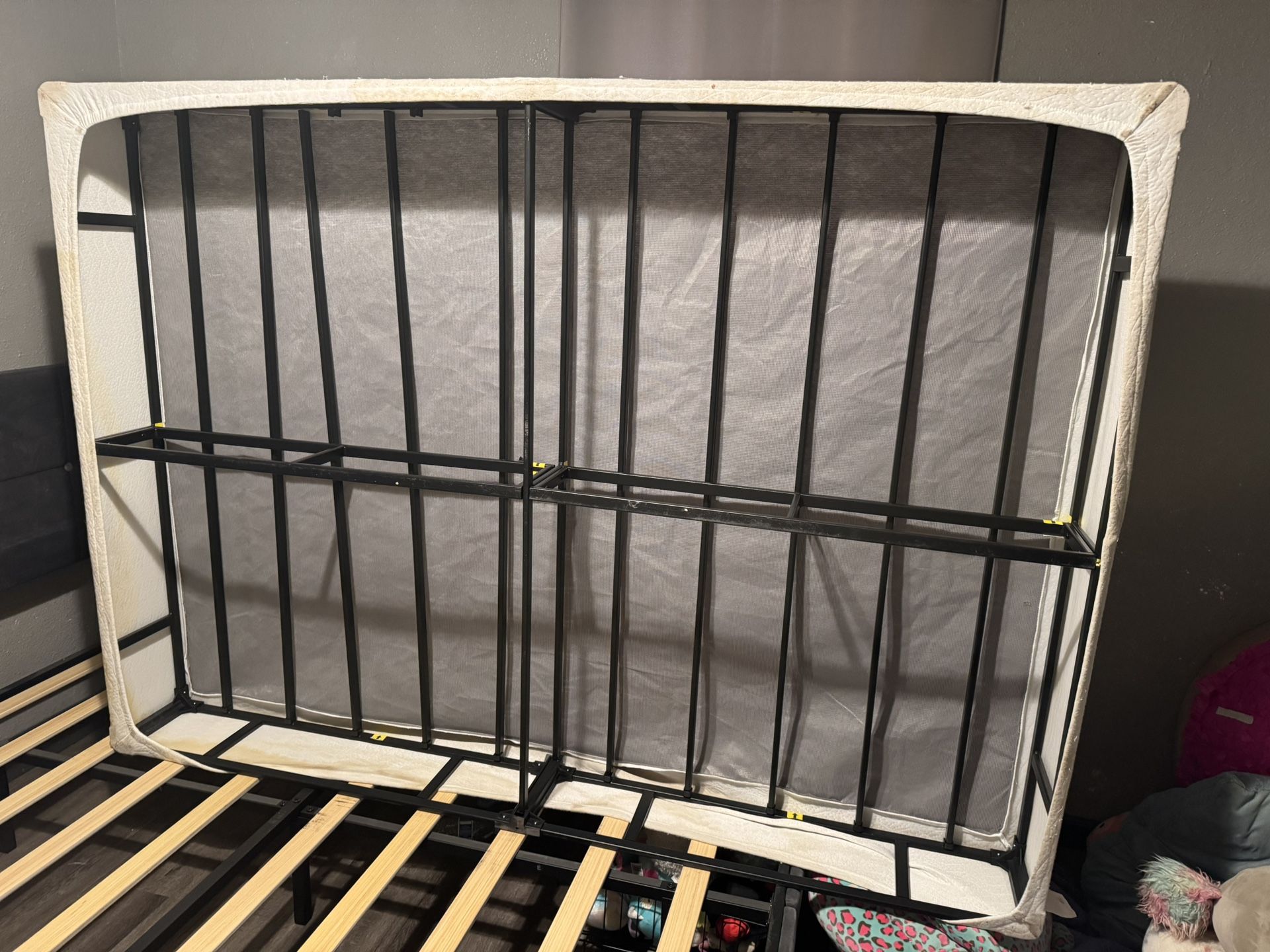 Full Size Metal Box Spring