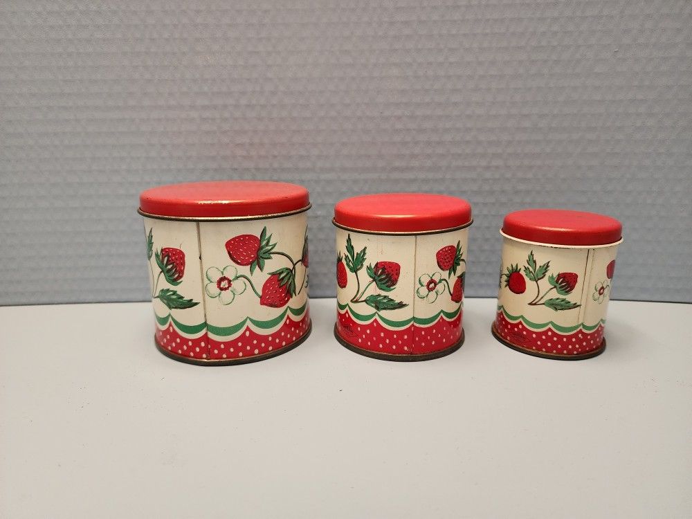 Vintage Miniature Tin Wolverine Strawbery Canister Set