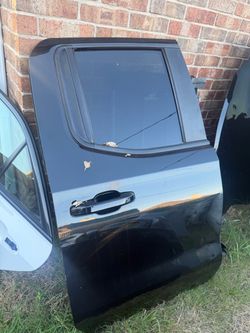 2019-2025 chevy silverado door