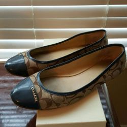 Coach ladies flats size 10
