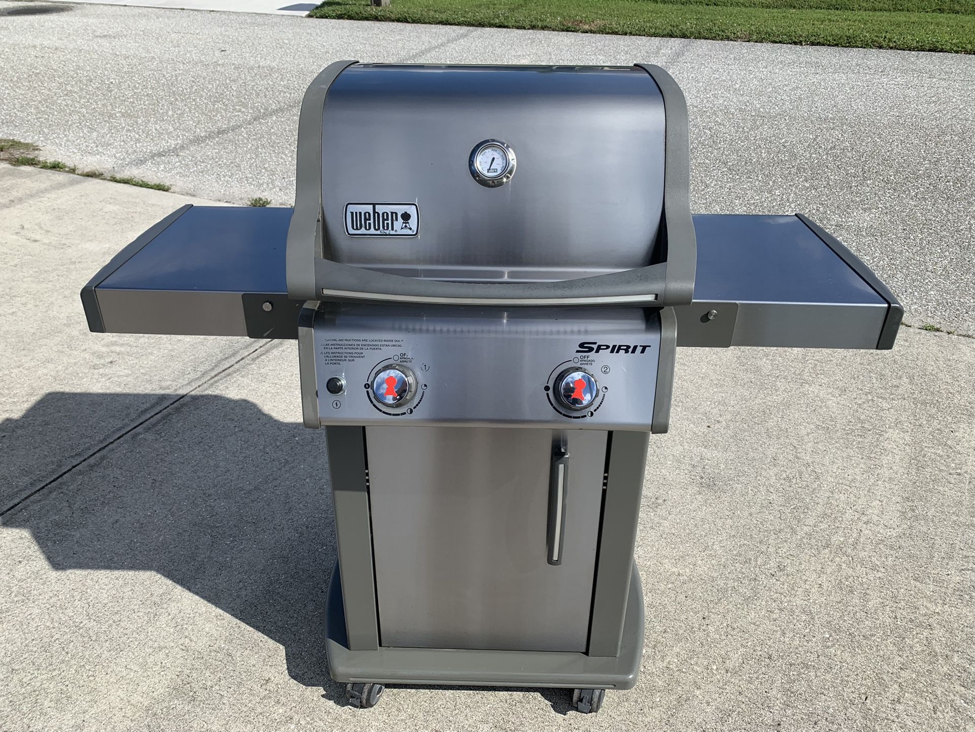 Beautiful Weber Spirit S-210 Propane Gas Grill