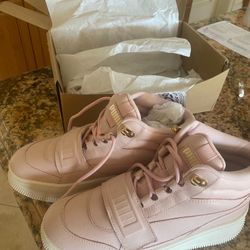 Brand New Pair Of Puma Shoes Fits Size 8-8.5