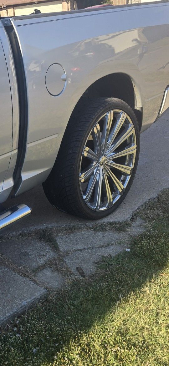 26 Inch Rims and tires