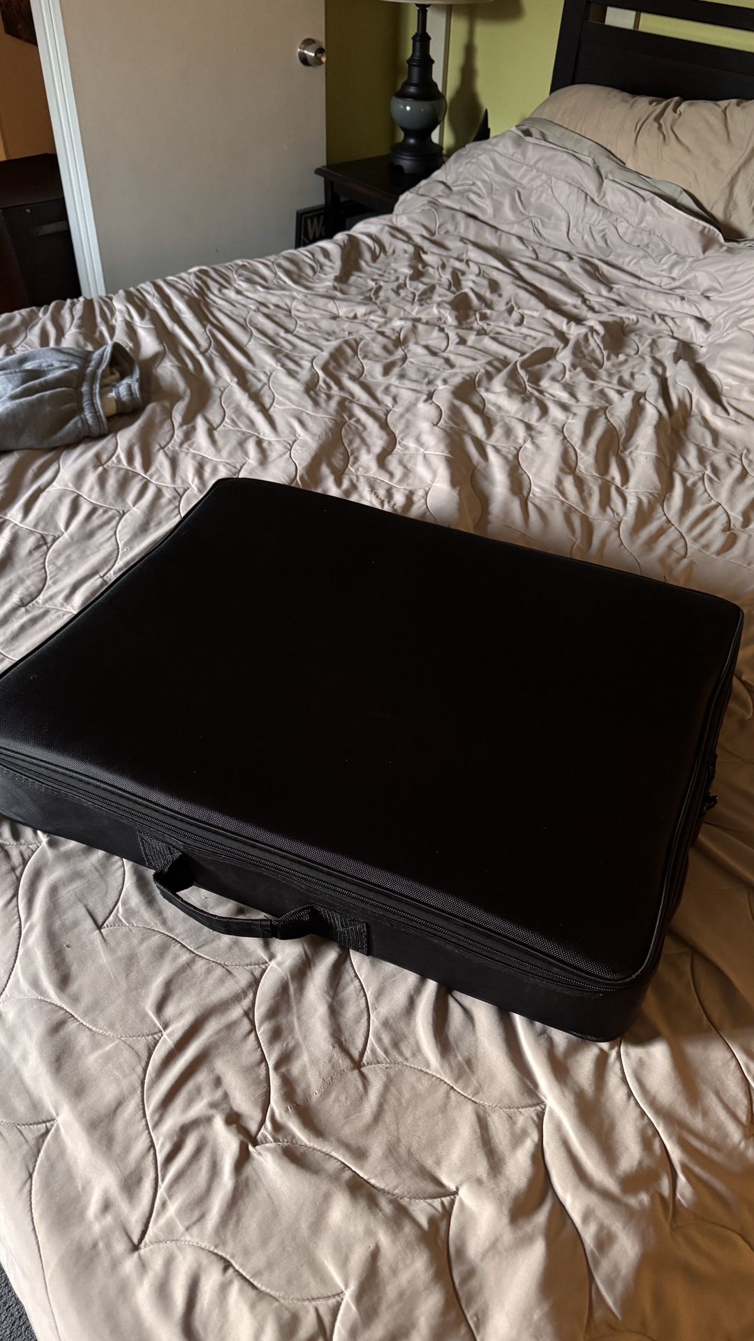 FotodioX C-700RSV FlapJack LED Bi-Color Edge Light (18")