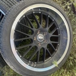 Str wheels and tires