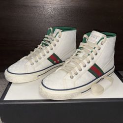 Gucci Shoes 