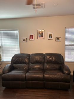 Genuine Leather Reclining Living Room Set – Power Recliners