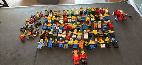 Large Lot of LEGO Vintage Minifigures with Accessories (77 Figures)