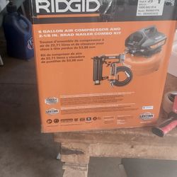 RIDGID

6 Gal. Electric Pancake Air
Compressor and Pneumatic
18-Gauge 2-1/8 in. Brad
Nailer
