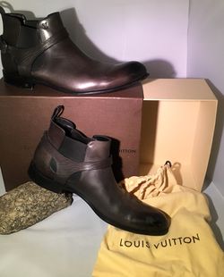 Louis Vuitton Men’s size 12