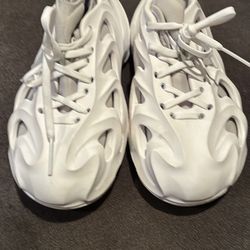 AdidasadiFOM Q sneakers white