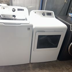 Washer (5.2 Cu Ft) And Dryer Set