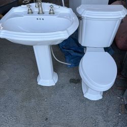 Pedestal Lavatory and Toilet 