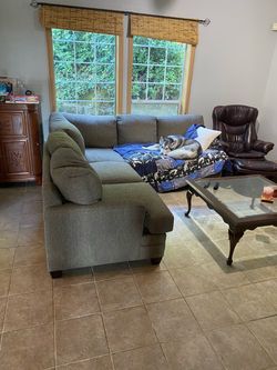 Sectional couch